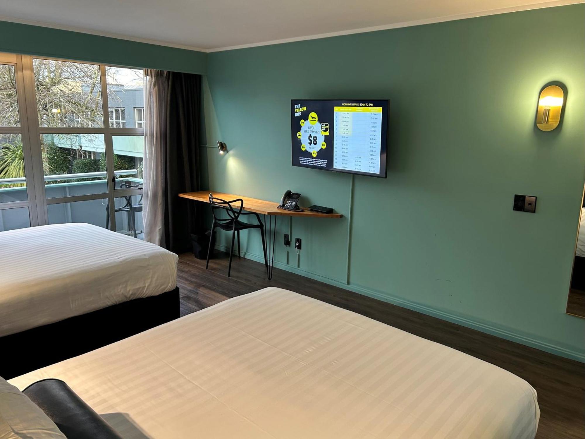 Naumi Auckland Airport Hotel Номер фото